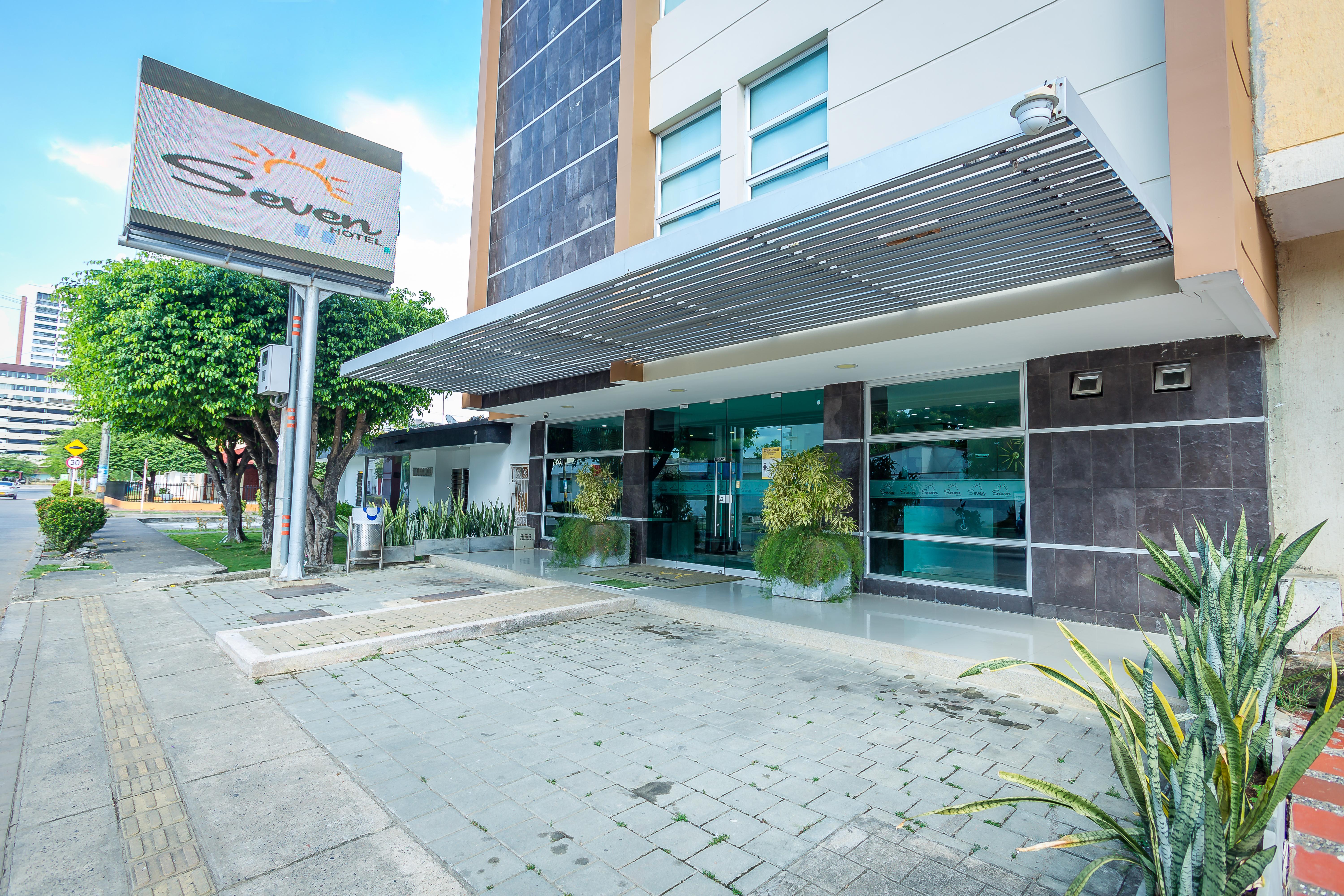 Hotel Seven Montería Buitenkant foto