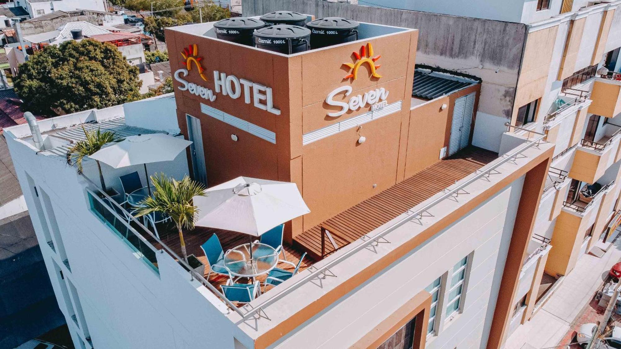 Hotel Seven Montería Buitenkant foto